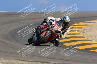 media/Oct-09-2022-SoCal Trackdays (Sun) [[95640aeeb6]]/Turn 12 (140pm)/